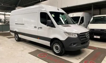 Mercedes-benz sprinter 417 furgão 14m³ 2025 f43a up1j