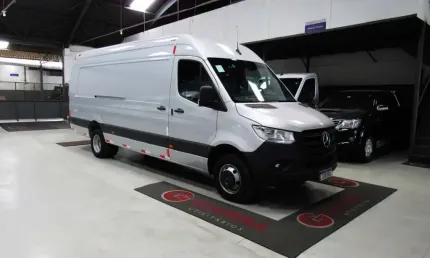 Mercedes-benz sprinter 517 big prata 2025 - f54a up04