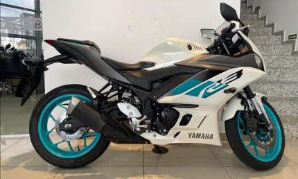 Yamaha yzf r3  - 2024/2024