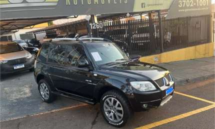 Mitsubishi pajero tr4 2.0 4x4 flex automático 2015
