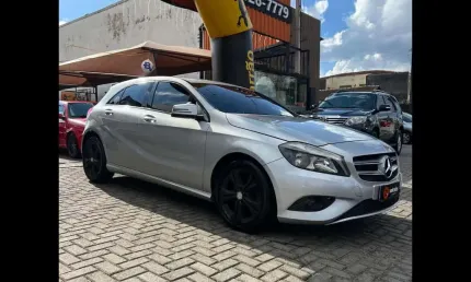 Mercedes-benz a 200 1.6 turbo urban 16v 2014