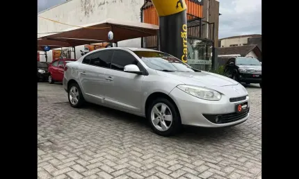 Renault fluence dynamique 2.0 16v hi-flex 2013