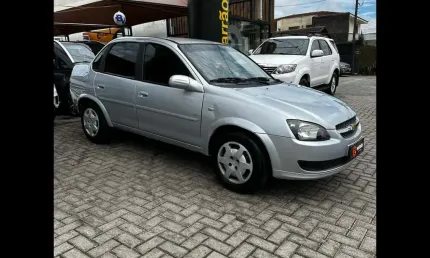 Chevrolet classic ls 2012