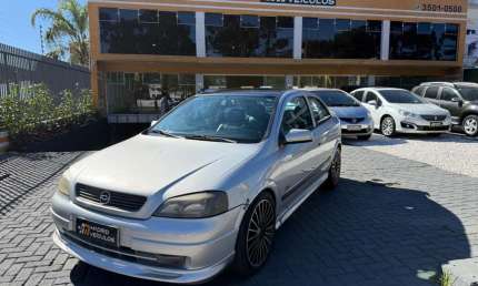 Chevrolet astra sport 2000