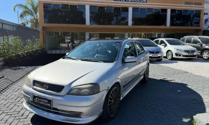 Chevrolet astra sport 2000