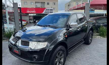 Mitsubishi l200 triton 3.2 aut 4x4.