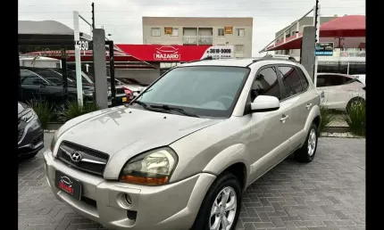 Hyundai tucson gls 2.7 v6 4x4.