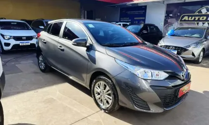 Toyota yaris yaris 1.5 xl plus connect cvt