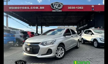Chevrolet onix plus turbo at 2021