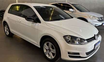 Golf comfortline 1.4 tsi mec. - gasolina - 2015
