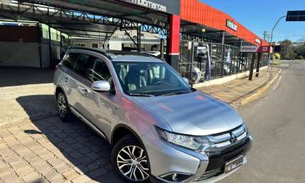 Mitsubishi - outlander 3.0 gt 4x4 7 lugares - 2016