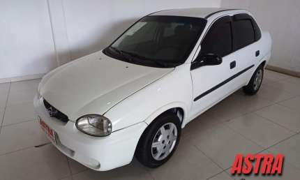 Chevrolet classic sedan life 1.6 8v 4p 2003
