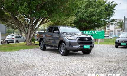 Toyota hilux cd sr 4x4 2.8 tdi diesel aut.