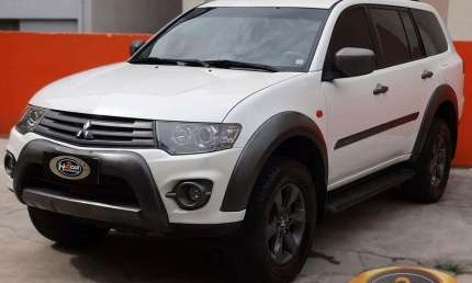 Mitsubishi pajero 4x4 outdoor 2018