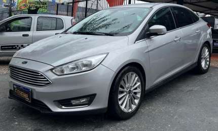 Ford focus titanium 2.0 16v 2016