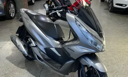 Honda pcx 150 ano 2019