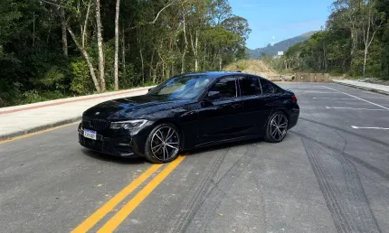 Bmw 330i m sport 2019 linda configuração, revisada, sem detalhes