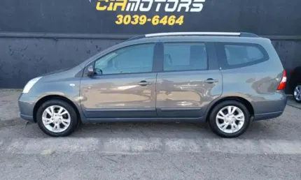 Nissan grand livina 18sl 2014
