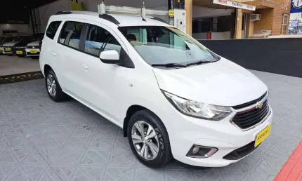 Chevrolet spin premier 7 lugares automática  - branca - 2022/2023