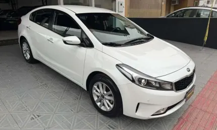 Kia cerato 1.6 flex aut unico dono  - branca - 2017/2018