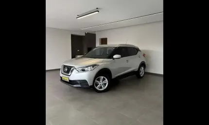 Nissan kicks s cvt 2018