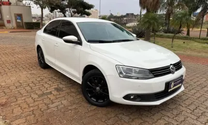 Volkswagen jetta 2.0 comfortline flex 4p tiptronic