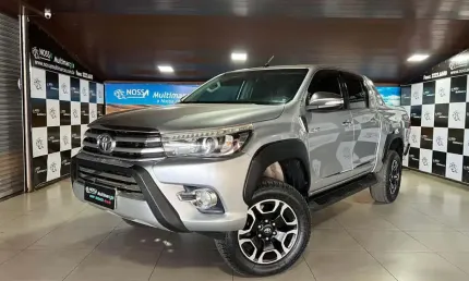 Toyota hilux 2.8 srx 4x4 2.8 tdi 16v diesel aut 2017