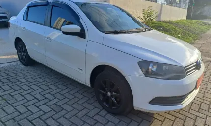 Volkswagen voyage 2013 1.0/1.0 city mi total flex 8v 4p
