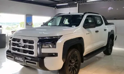 Nova mitsubishi triton katana