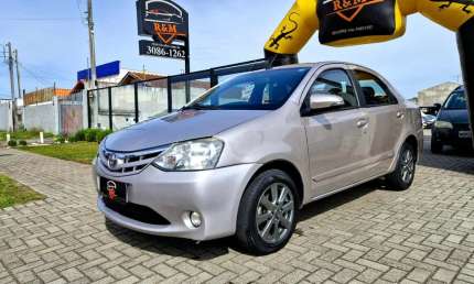 Toyota etios sd xls15 at 2017