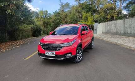 Fiat strada volcano 2021
