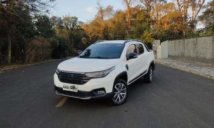 Fiat strada volcano 1.3 flex 8v cd aut. 2024