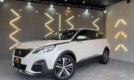 Peugeot 5008 griffe at 2019