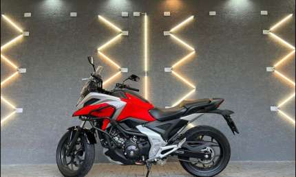 Honda nc 750x 2023