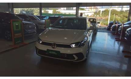 Volkswagen polo 2024 1.0 mpi manual