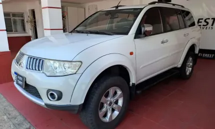 Mitsubishi pajero dakar 4x4-at 3.2 4p 2013