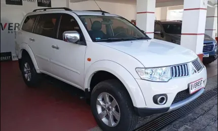Mitsubishi pajero dakar 4x4-at 3.2 4p 2013