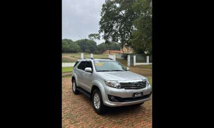 Toyota hilux sw4 2.7 16v 4p sr flex automático