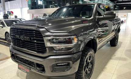 Ram 2500 laramie 4x4 