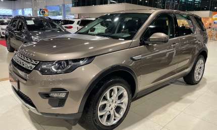 Land rover discovery sport