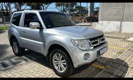 Mitsubishi pajero hpe 3.2 4x4 diesel 3p aut 2012