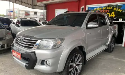 Toyota hilux cd4x4 srv 2015