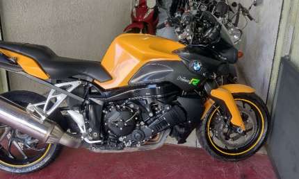 Bnw k 1200r impecavel com apenas 26.000km