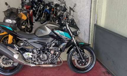 Kawasaki  z 400 abs impecavel com 13.000km