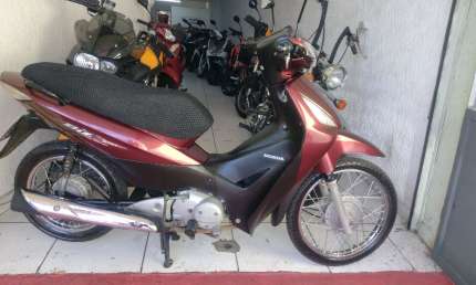 Honda biz 125 es  em otimo estado com apenas 40.000km