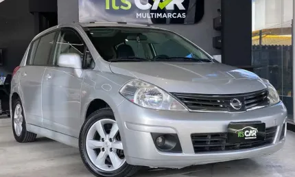 Nissan tiida 18sl flex 2013