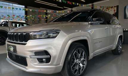 Jeep commander overland t270 2023