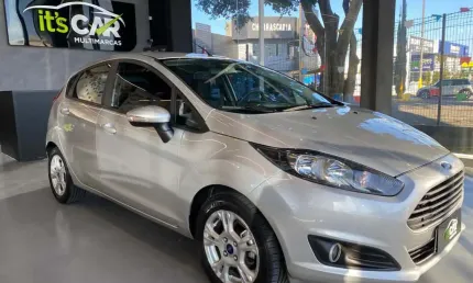 Ford fiesta 16sel 2017