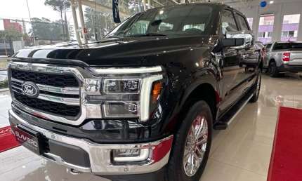 Ford f-150 lariat 4x4 5.0 v8