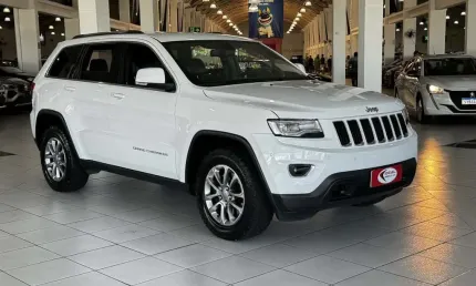 Jeep grand cherokee 3.6 laredo 4x4 v6 24v gasolina 4p automático